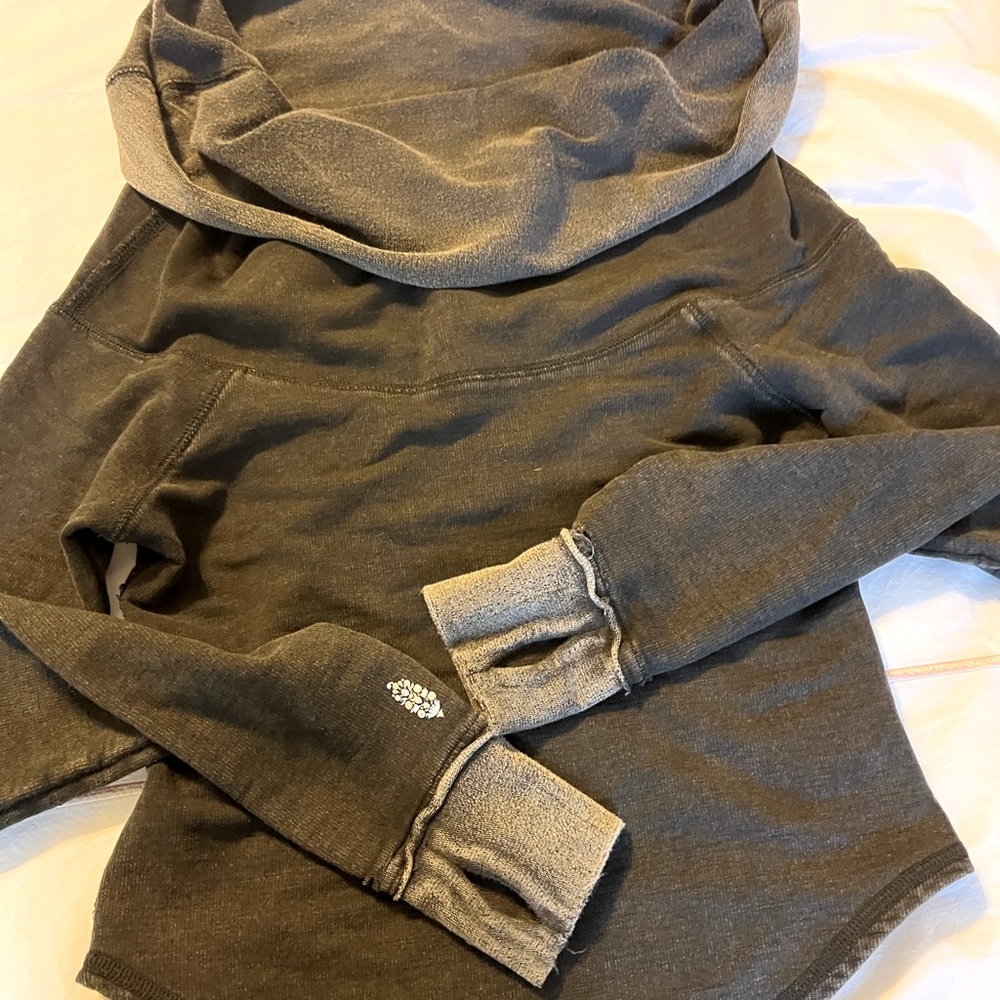 Free People sweater sweatshirt coverup.Faded black.Thumb holes,Cowl off shoulder